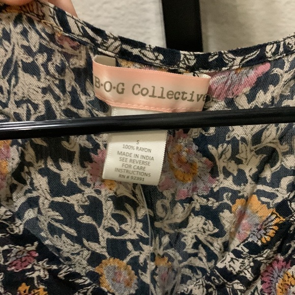 B. O. G. Collective Urban Outfitters cropped top, NWT Small - Picture 2 of 6